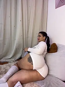 AlynAllen webcam
