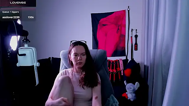Goddess_of_Fertility webcam