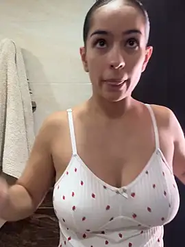 Mau_White live cam