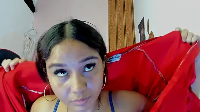 marianamanzur (F young) - bottle in ass