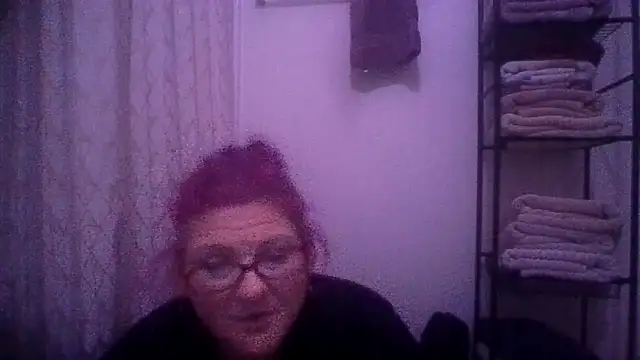 CloudyCockTeaser webcam