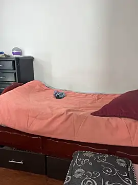 MariamGray1 webcam
