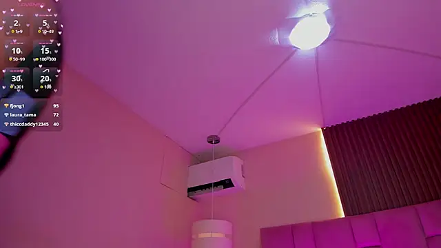 elodie_walker webcam