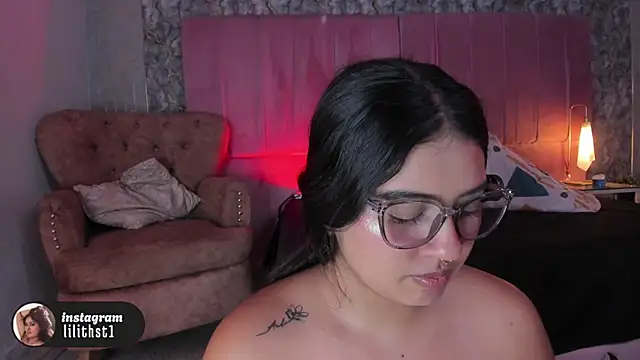 lilithst_ webcam