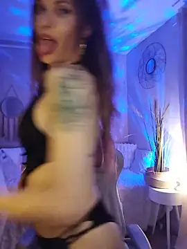Modèle: Luna_Kitanna