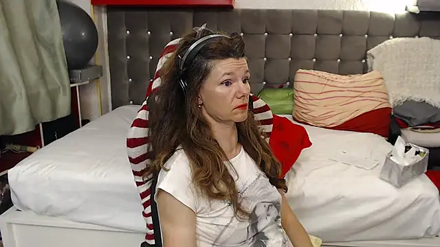 kellyterapy webcam