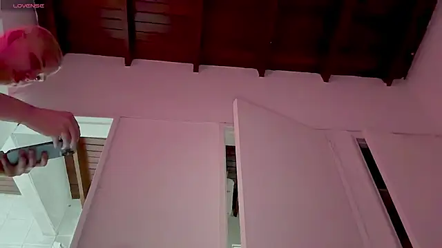 MarcellaGriffin webcam