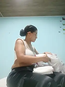 Bigassmommy_x webcam