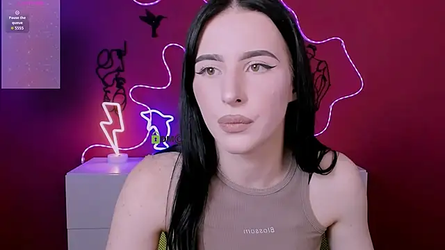 alia_skay webcam
