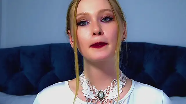 AgataFoxley webcam