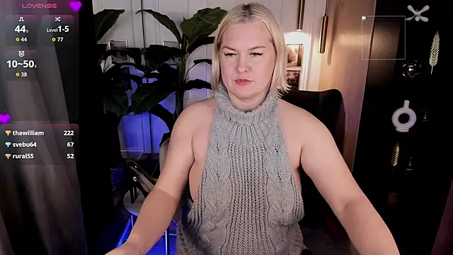 YolandaKiss webcam