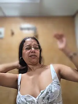 Andrea-Queen webcam