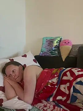 LindaLee90 webcam