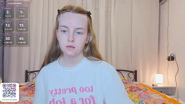 bae_cake_ webcam