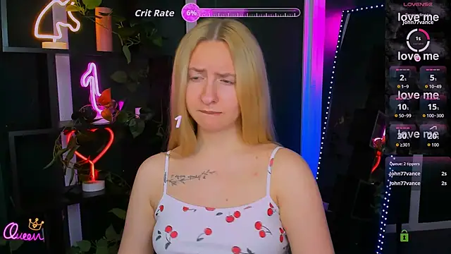 mila_glow1 webcam