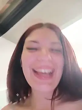 mecherryy - MeCherryy's free webcam - UK Sex Cams