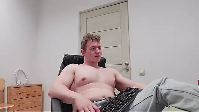 richard_dullas (M twink) - LOVE FOR STUD