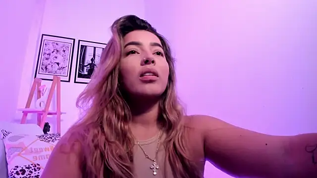 sofihill01 webcam