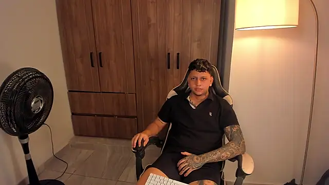 Jake_simons webcam