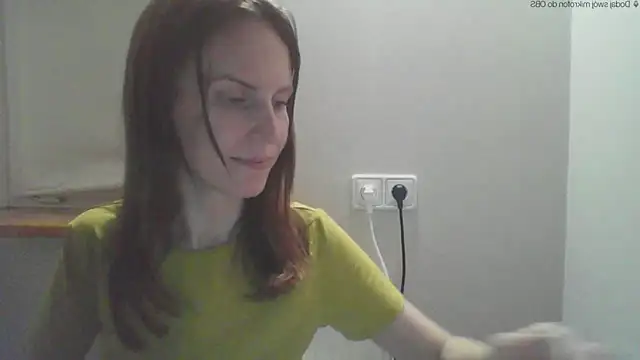 AnnaTight webcam