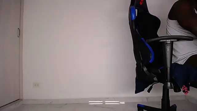 MAXJONES_2 webcam