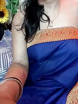 kaamuk_shweta webcam
