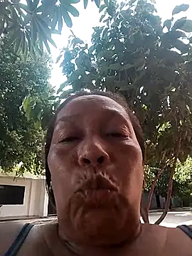 Ruby-Hot-Milf webcam