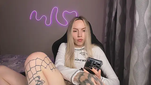 hello_kittyyk webcam
