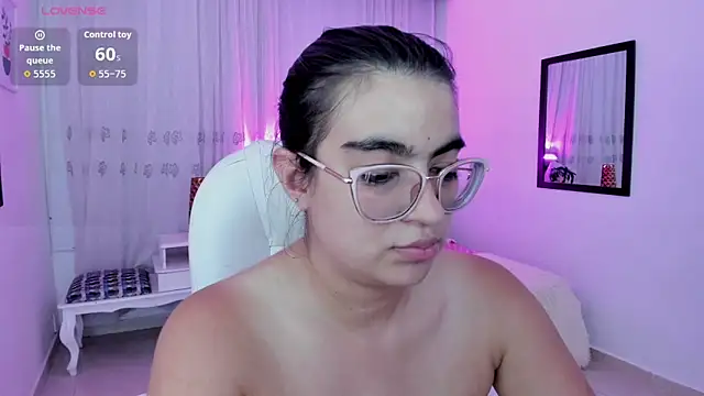 Luna_Jonnes1 webcam