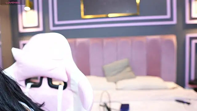 mekari_fox webcam