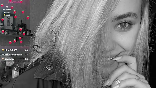 eva_swetty webcam
