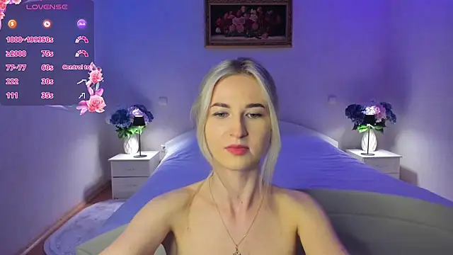 Julie_Blaze webcam