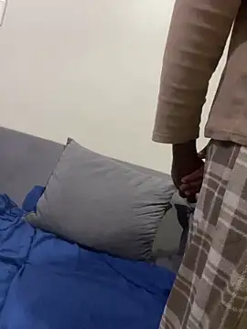 jaytee1112 (Ask my age) - Im horny