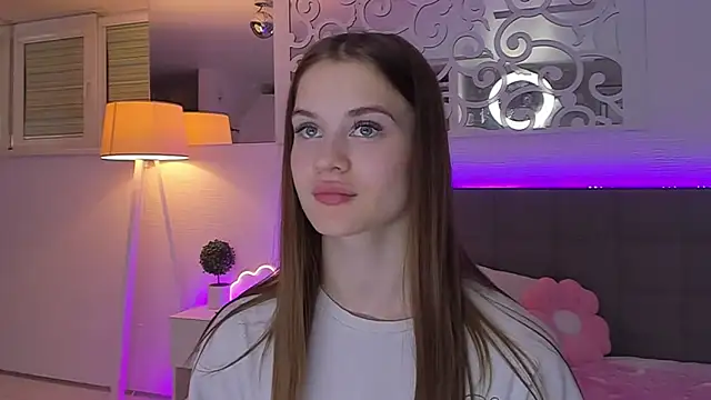 LuisaClover webcam