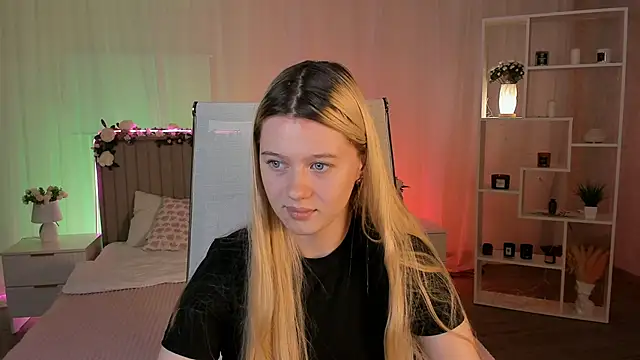 celestinemauriac - CelestineMauriac's free webcam - UK Sex Cams