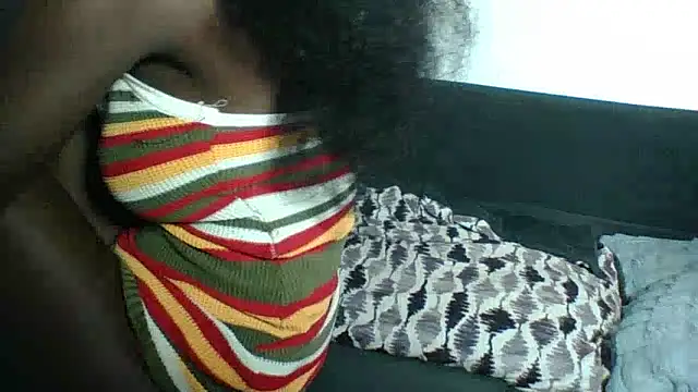 ebony-diva (Ask my age) - Public Pussy Fingering 👈🏿