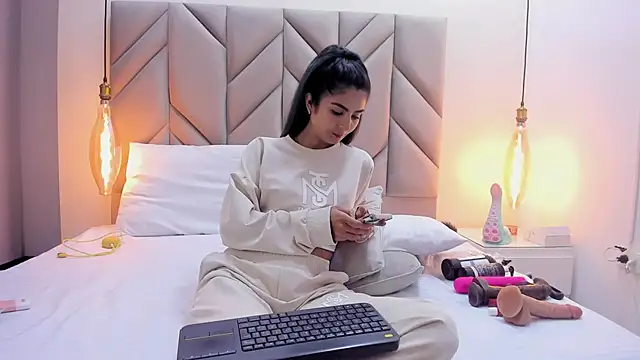 IsabellaFoox webcam