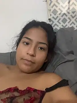 LeahBar live sex cam