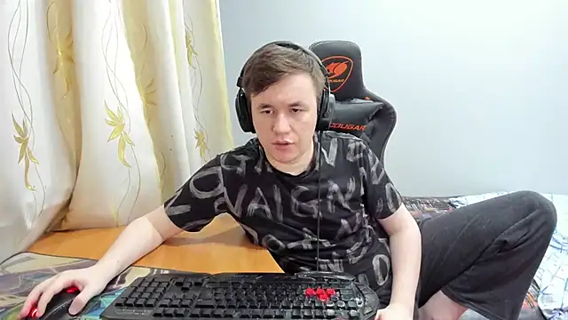 iliaskrislove webcam