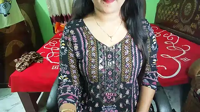 BengaliQueenStar webcam