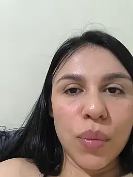 Daniela-rosee webcam