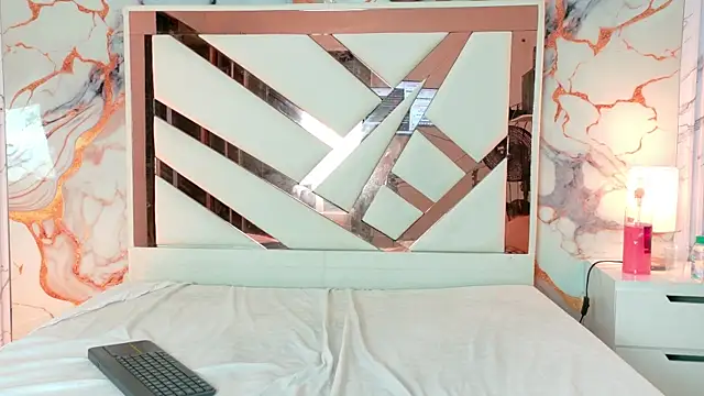 KarinaSimonz webcam