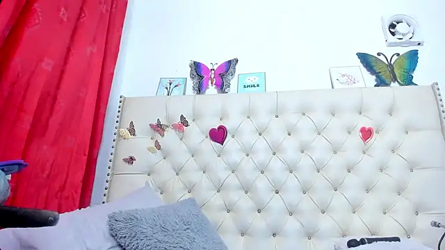 celena_wonder webcam