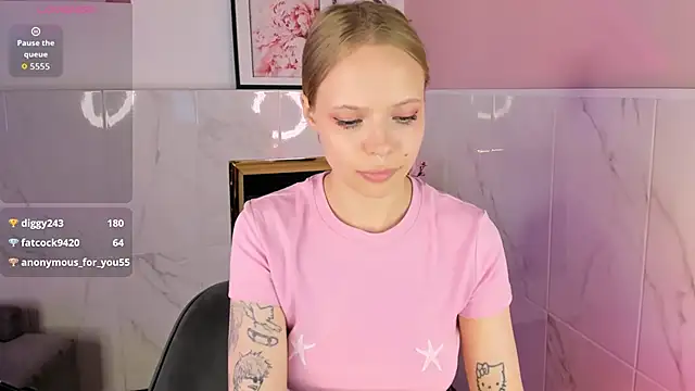 lucy_loy webcam