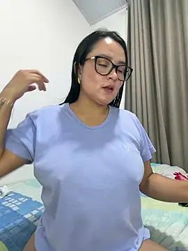 Watch rousee69_ live on EroticFlix - High definition streams