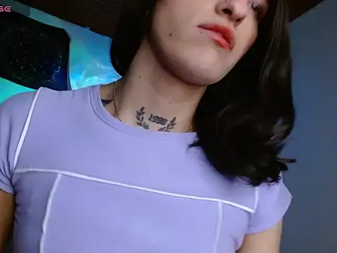 Scarlett_crastrawberry webcam
