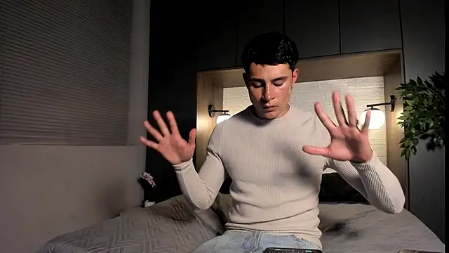 austinjones_ (M young) - make me hot with 5 minutes of control