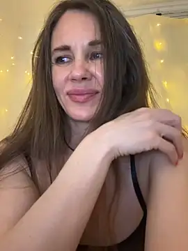 LucieMack webcam
