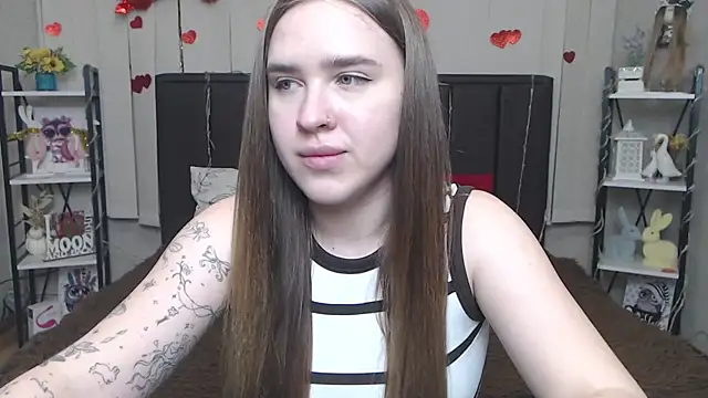 LauraHlot webcam