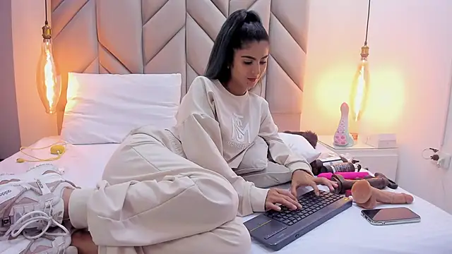IsabellaFoox webcam